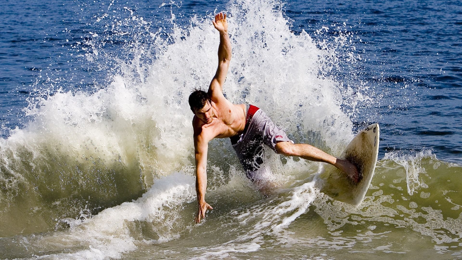 中国女排世联赛主场再胜荷兰 替补二传调度得当赢得信任，女排世联赛2021中国对荷兰录像